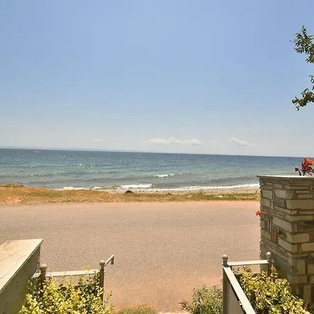 Lemon 2 Sea Side Apartment, Tatil Evi *