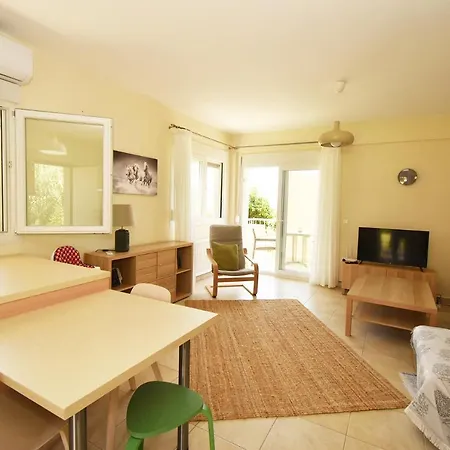 Tatil Evi Lemon 2 Sea Side Apartment, *