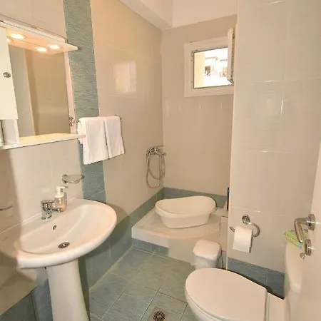 Tatil Evi Lemon 2 Sea Side Apartment, Nikiti (Sithonia)