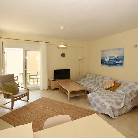 Lemon 2 Sea Side Apartment, * نيكيتي